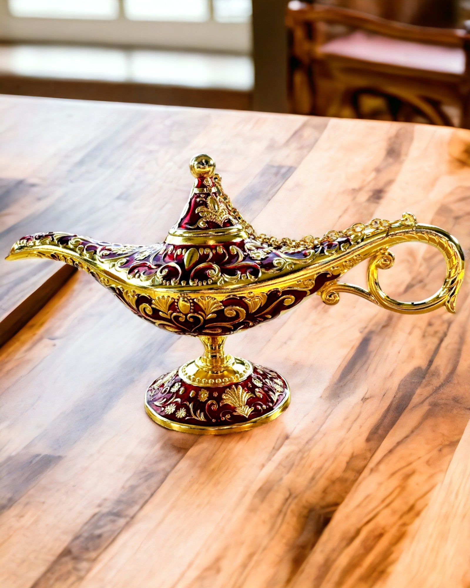 Magisk Aladdins Lampe med Gravering - Bordeaux Variant, flettet med guld