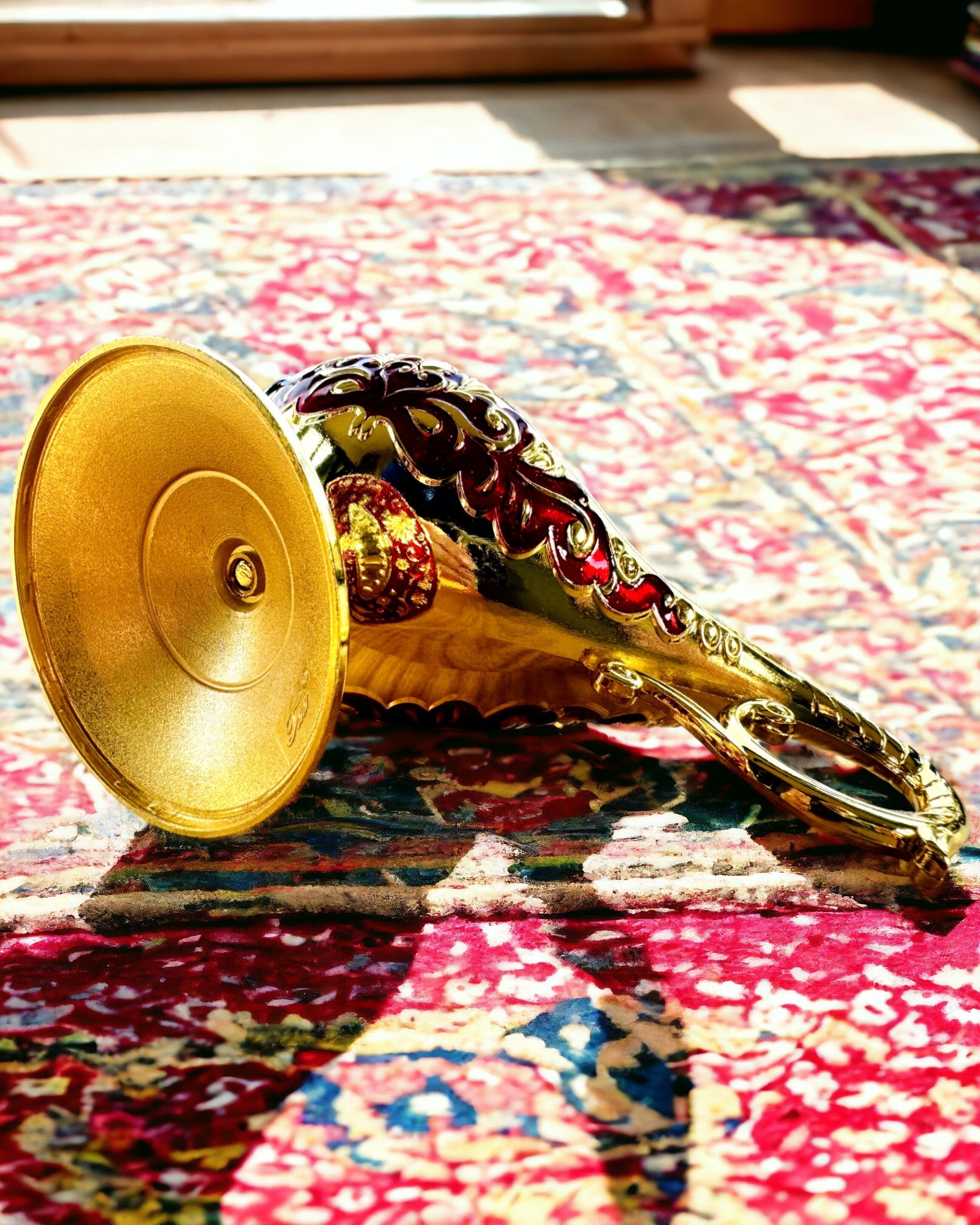 Magisk Aladdins Lampe med Gravering - Bordeaux Variant, flettet med guld