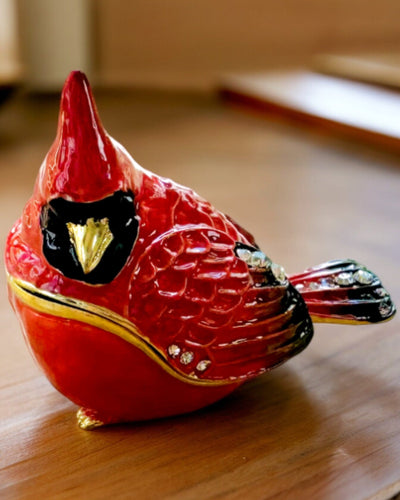 Elegant smykkeskrin formet som en kardinal med mulighed for gravering