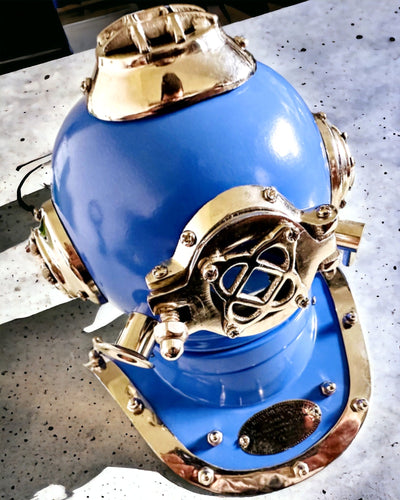 Dybdeopdagerens Hjelm - Samlerudgave med Mulighed for Gravering, 35 cm, gave til brandmand eller dykker