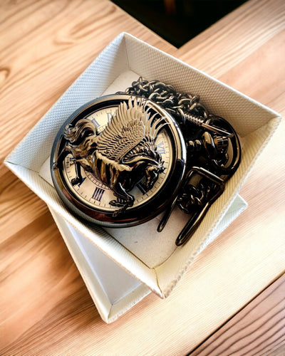 Lommeur "Equus Tempus" - Sort med Hestemotiv, mulighed for personlig gravering - hvid urskive