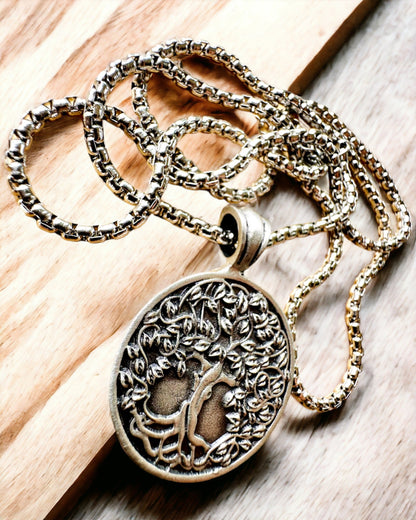 Amulet Livets Træ med Mulighed for Gravering - halskæde "Naturens Vitalitet", personalisering