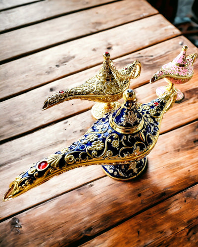 Magisk Aladdins Lampe med Gravering - Mørkeblå Variant, flettet med guld
