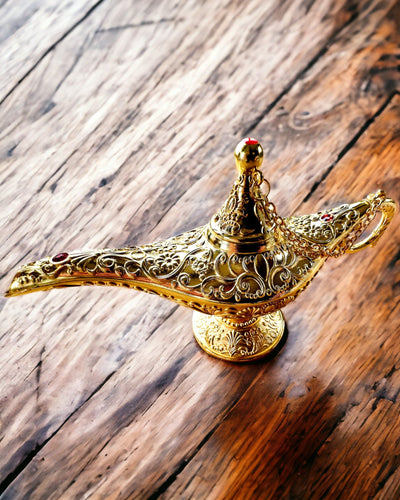 Magisk Aladdins Lampe med Gravering - Klassisk Guldvariant, flettet