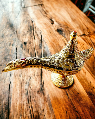 Magisk Aladdins Lampe med Gravering - Klassisk Guldvariant, flettet