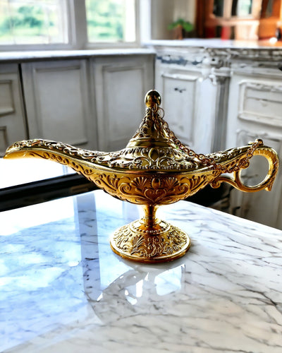 Magisk Aladdins Lampe med Gravering - Klassisk Guldvariant, flettet