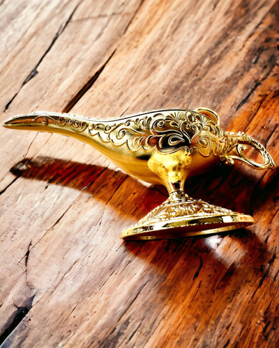 Magisk Aladdins Lampe med Gravering - Klassisk Guldvariant, flettet