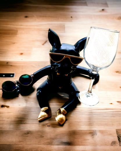 Eksklusiv figur "Stilfuld Bulldog", sort farve, holder til vinglas eller champagneglas, personliggørelse med gravering