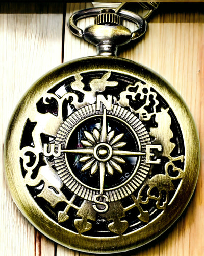 Antik Bronzeguld Lomme Kompas med Filigranmønster – Perfekt til Opdagelsesrejsende og Retro-elskere. Personliggørelse med Gravering