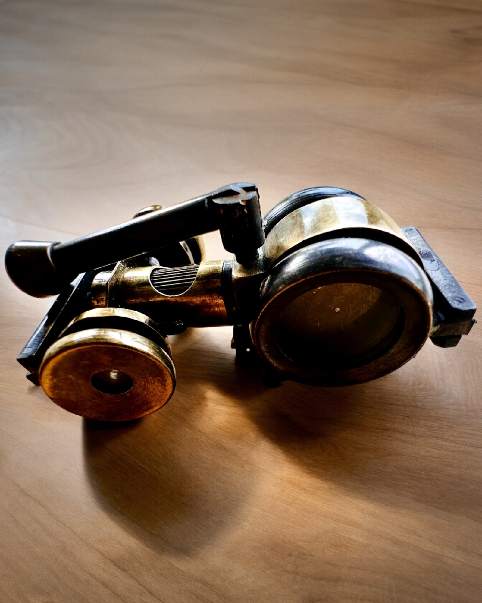 Binocular Nautica - Eksklusivt Vintage Tilbehør - Håndlavet med Mulighed for Gravering, dekoration til kontoret, premium