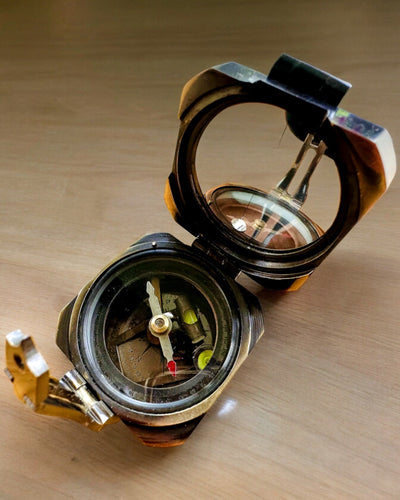 Solid, premium kaptajnskompas "Navigator" - med mulighed for personlig gravering