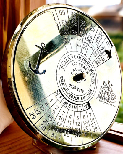 Kalendarium for Evigheden "Morski Żagiel" – Messing 100-års Kalender - mulighed for gravering som gave