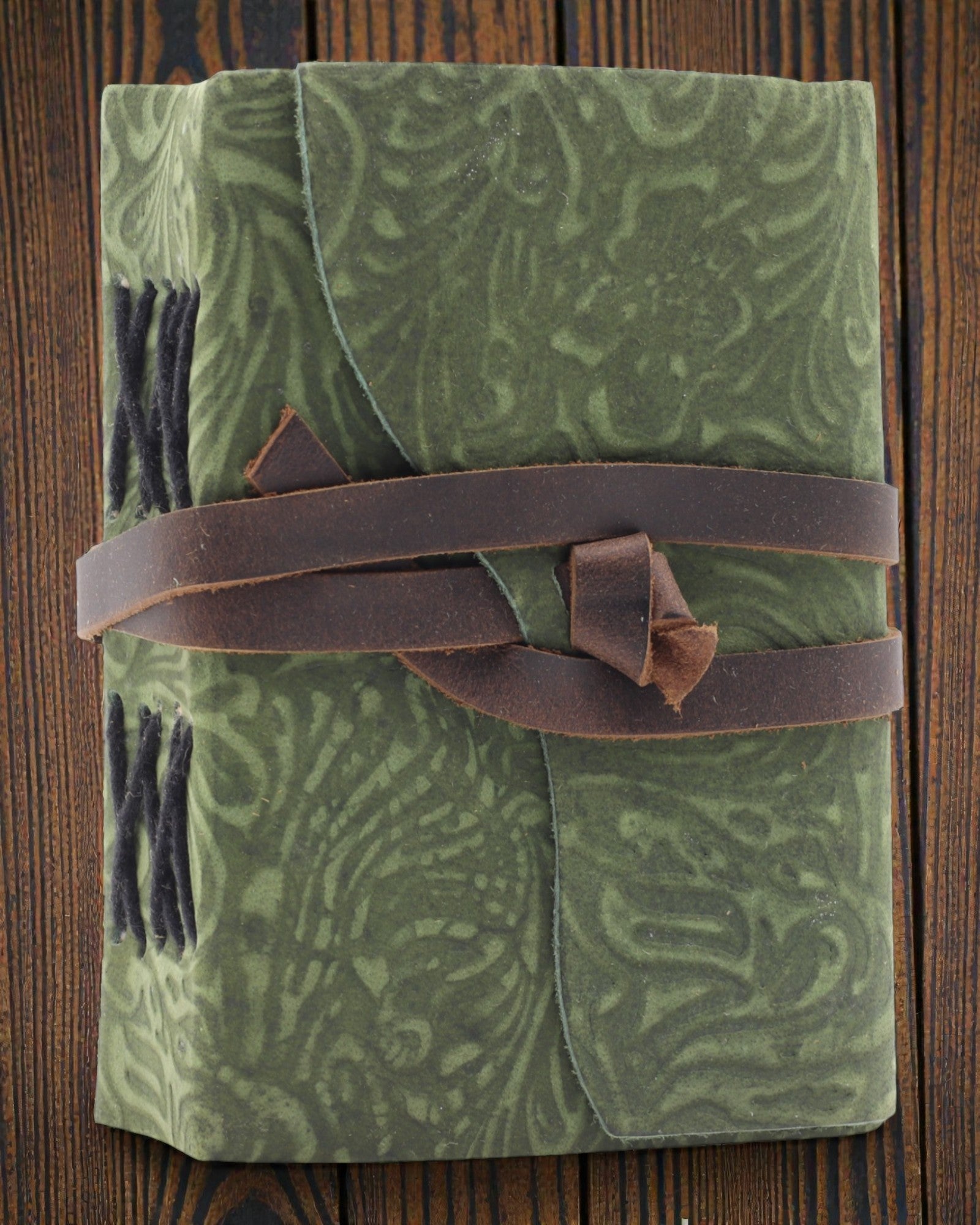 Green Maze Vintage – lædernotatbog med kunstigt ældede ark 12,7 × 8,9 cm