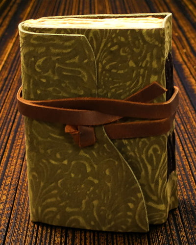 Green Maze Vintage – lædernotatbog med kunstigt ældede ark 12,7 × 8,9 cm