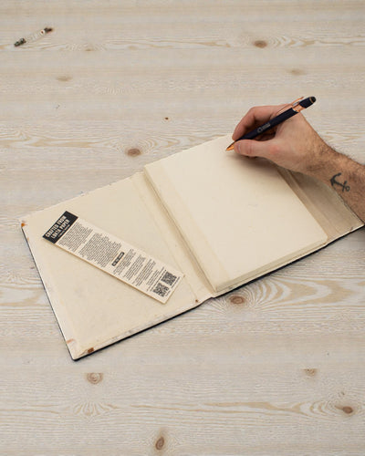 Stor lokta-notesbog Botanical Bloom – blomster (45 ark, 21 x 15 cm)