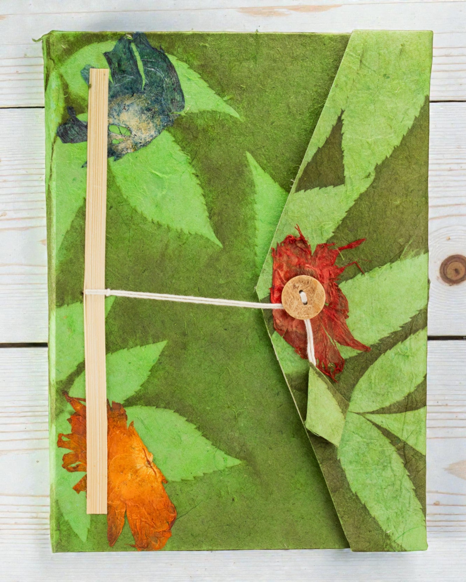 Stor albenotesbog Blomster i dristige farver – skovgrøn (45 ark, 21 x 15 cm)