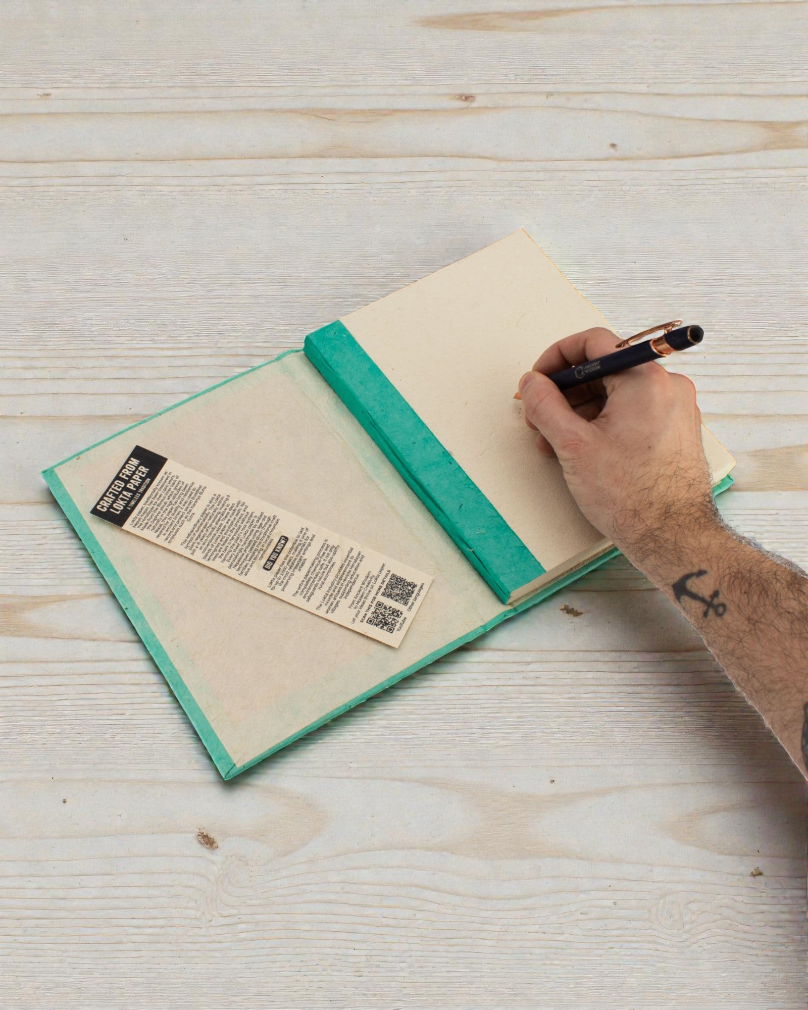 Kunstnerisk Lokta-notesbog Mosaik – Mini Fliser Turkis (45 ark, 21 x 15 cm)