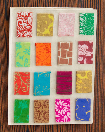 Farvekakler Harmoni – mellemstor Lokta-notesbog med mini-kakelmønster 15 × 12 cm, 45 ark