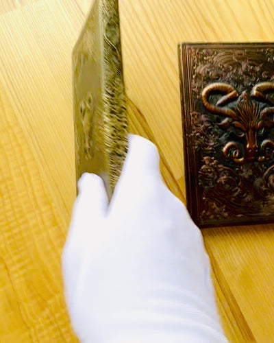 Magisk Notesbog, notesbog "Boski Byk" - Elegant og Unik Papirvarer, personalisering med gravering