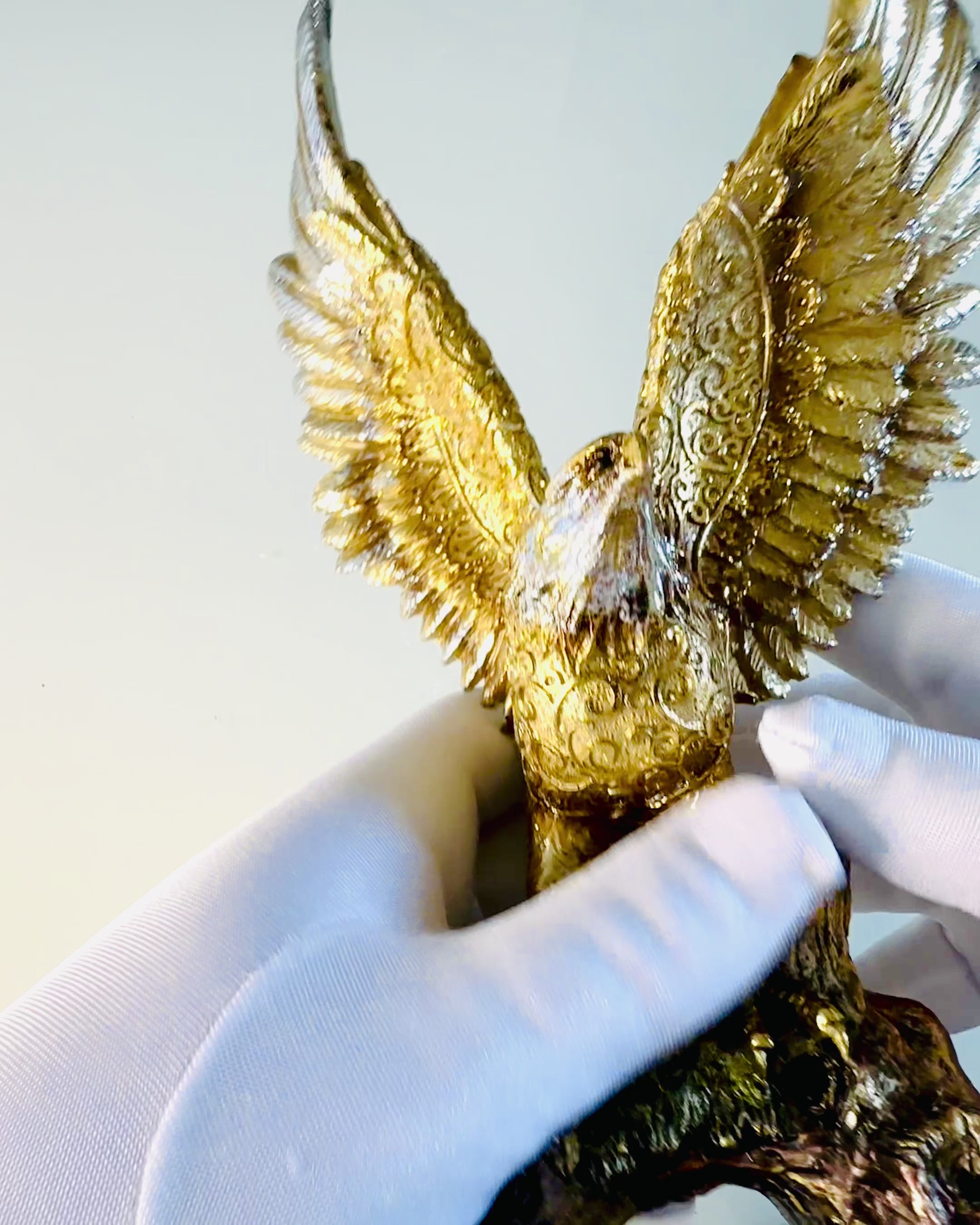 Statuette "Złoty Orzeł" med Personaliseringsmulighed - Dekoration af Harpiks