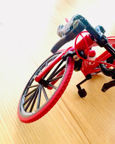 Miniature Metal Model Rød Cykel "SpeedMaster" personliggørelse med gravering som gave, 2 farvevarianter