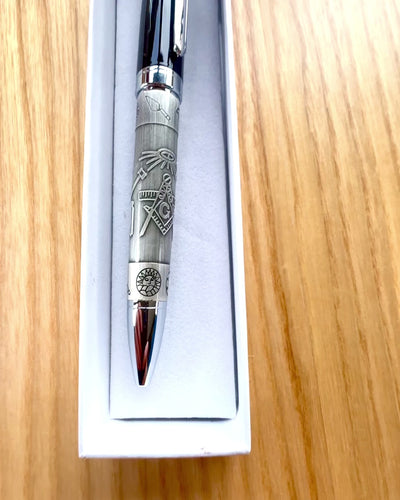 Elegant kuglepen "Mistrzowska Harmonia" med gravering mulighed - Symboliske motiver, antikt sølv, mulighed for personlig gravering som gave