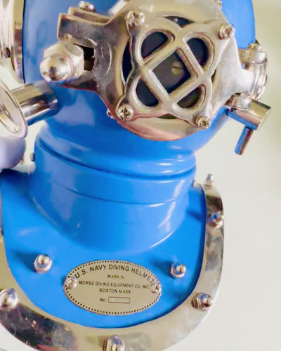 Dybdeopdagerens Hjelm - Samlerudgave med Mulighed for Gravering, 35 cm, gave til brandmand eller dykker