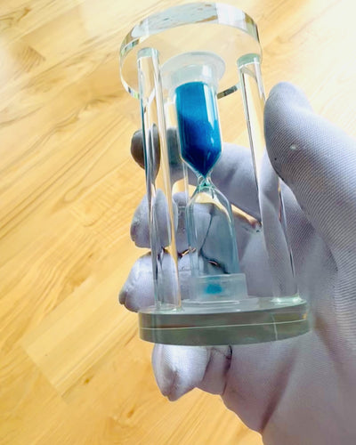 Klepsydra "Blue Elegance", 10 cm høj, måler 10 minutters tid