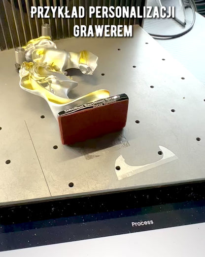 Figur "Elegance i Sten" farve sølv - Dekorativ med Mulighed for Gravering, 2 dimensioner at vælge imellem