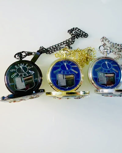 Lommeur "Astrum Temporis" - Sort ramme. Mulighed for personlig gravering