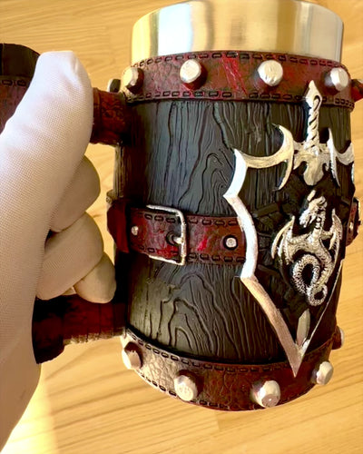 Mroczny Kufel Smoczego Wojownika med Mulighed for Gravering som gave, kapacitet 600 ml