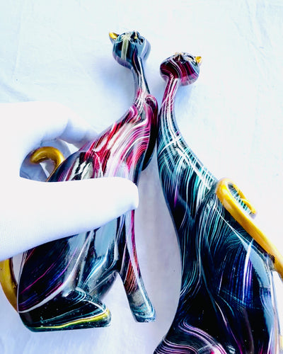 "Koci Eleganci" - Sæt af dekorative figurer i harpiks med mulighed for personlig gravering