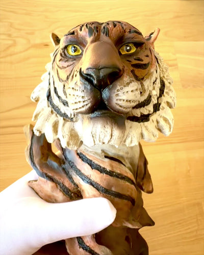 Statuette "Tiger Jungle King" med Gravering Mulighed, figur 29 cm høj, dekoration som gave