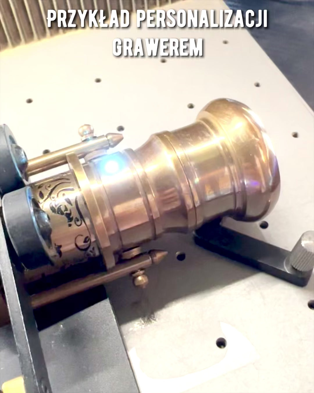 Navigatorstok 2.0 med kompas og skjult kikkert, mulighed for personlig gravering som gave