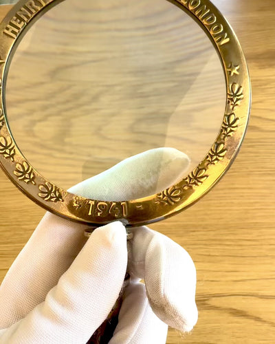 Messingforstørrelsesglas Navigator 1941 med Læderetui – Håndlavet, Premium, mulighed for personalisering som gave