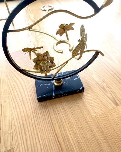 Stativ "Elegancki Owad" - til vinflaske og glas, højde 33 cm, mulighed for personliggørelse med gravering til gave