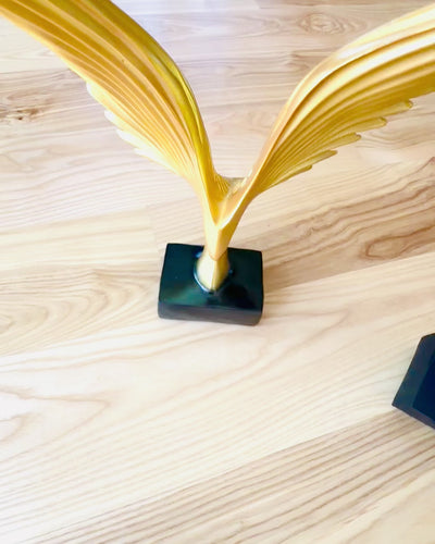 Elegant Englevinge Figur 33 cm høj – "Skræmmende Vogtere", mulighed for personlig gravering som gave, personalisering, 3 farvevarianter