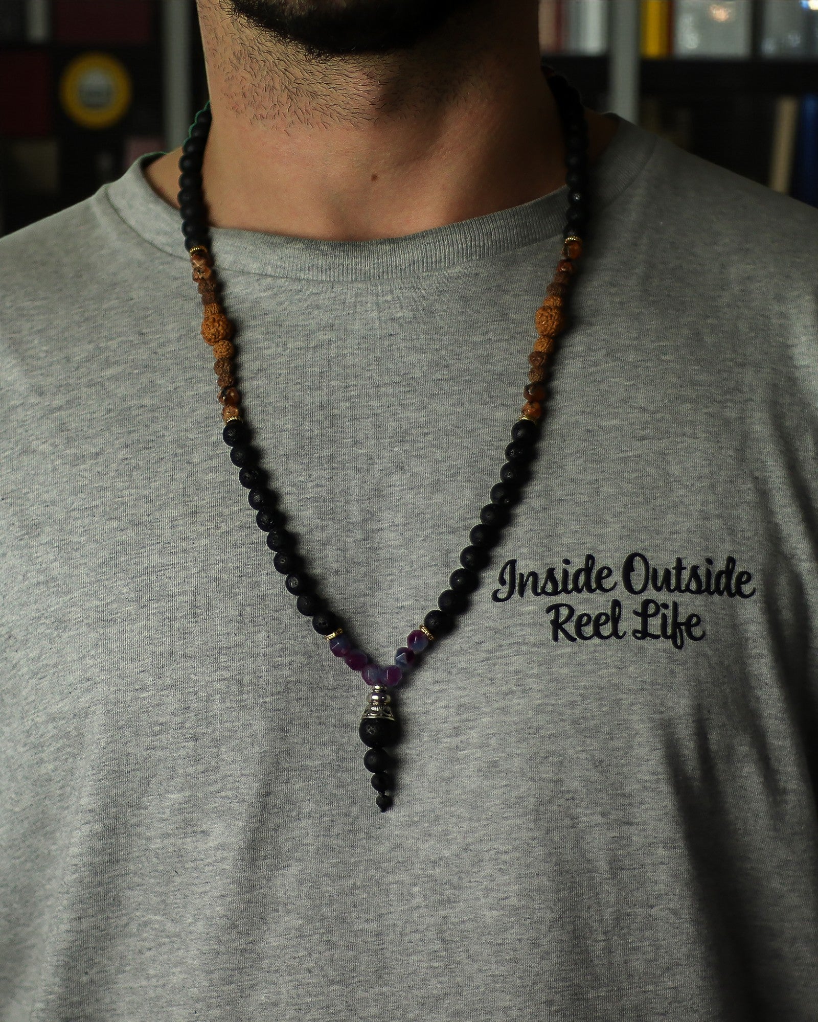 Halskæde Vulkanens Essens – Accept af den mørke side