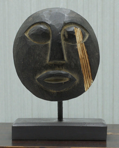 Timoresisk maske Forfædrenes vogter 27x20 cm – Sort