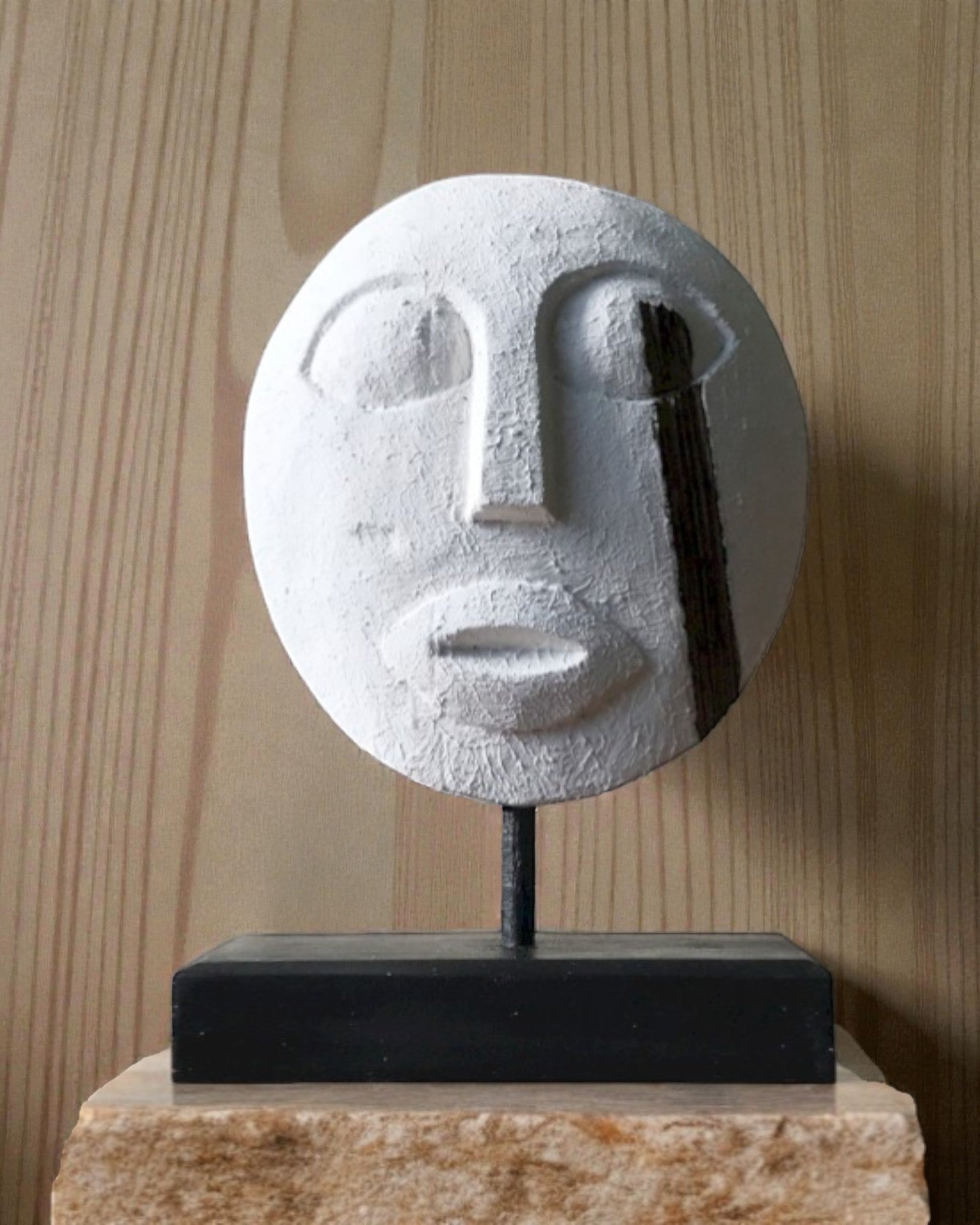 Timoresisk Maske Forfædrenes Vogter 27x20 cm – Hvid