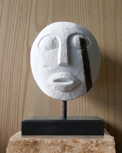 Timoresisk Maske Forfædrenes Vogter 27x20 cm – Hvid