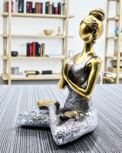 Kvindefigur 24 cm – Yoga guld-sølv klassik