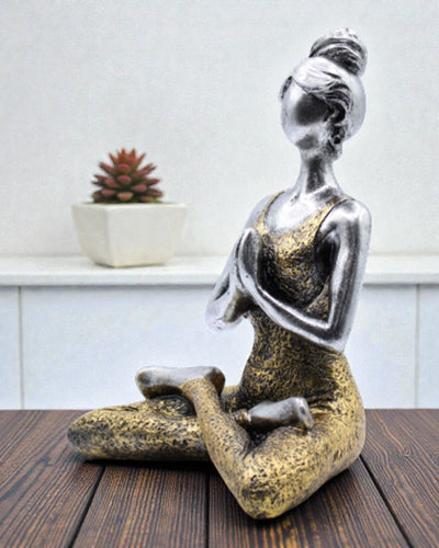 Kvindefigur 24 cm – Yoga sølv-guld balance
